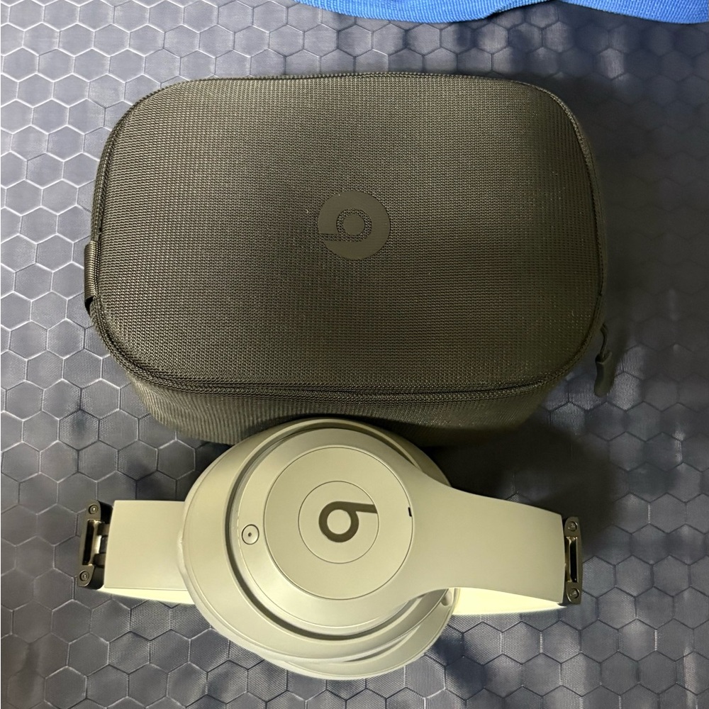 Beats By Dre Studio Pro